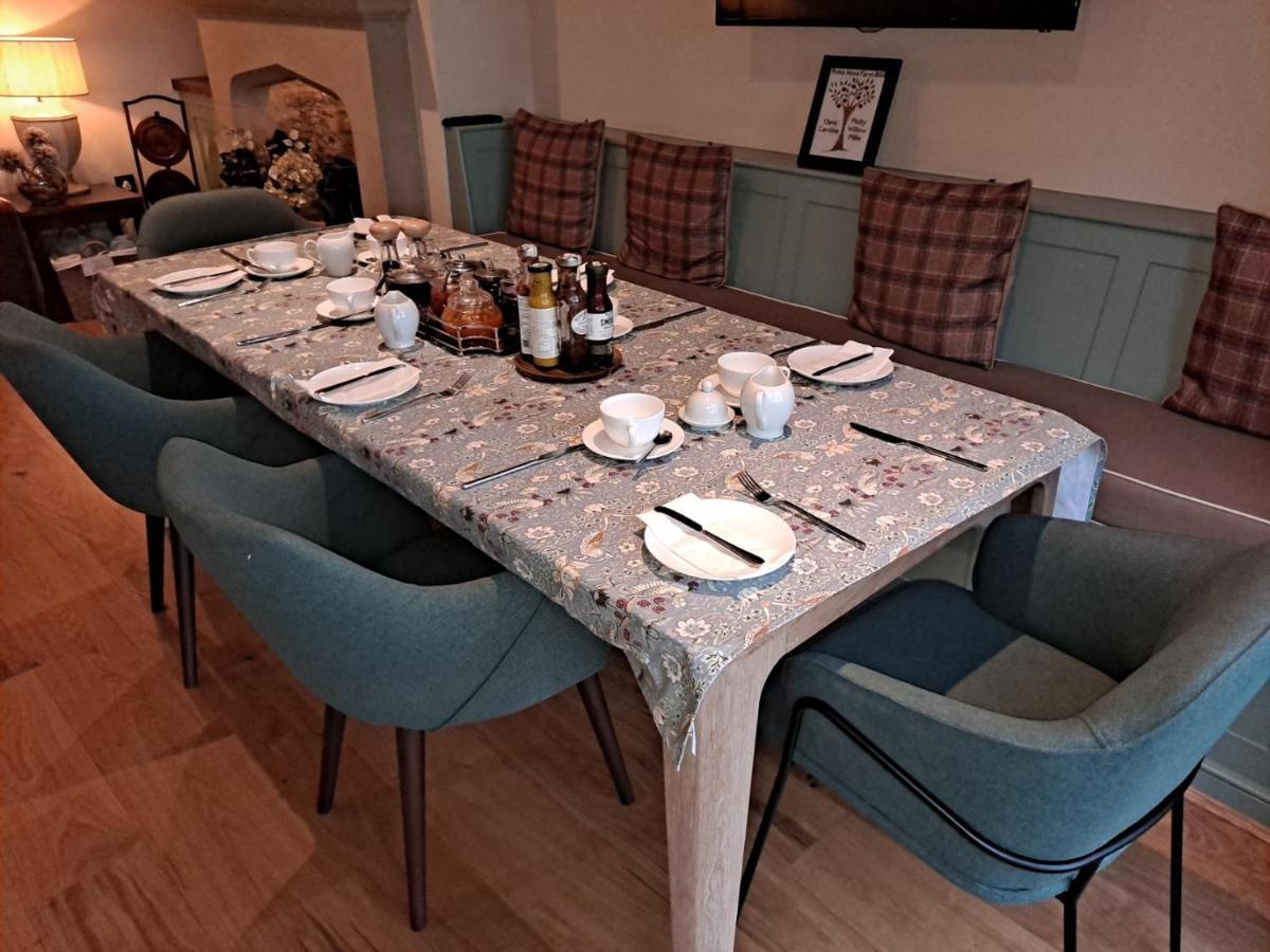 Robin Hood Farm B&B バスロウ エクステリア 写真