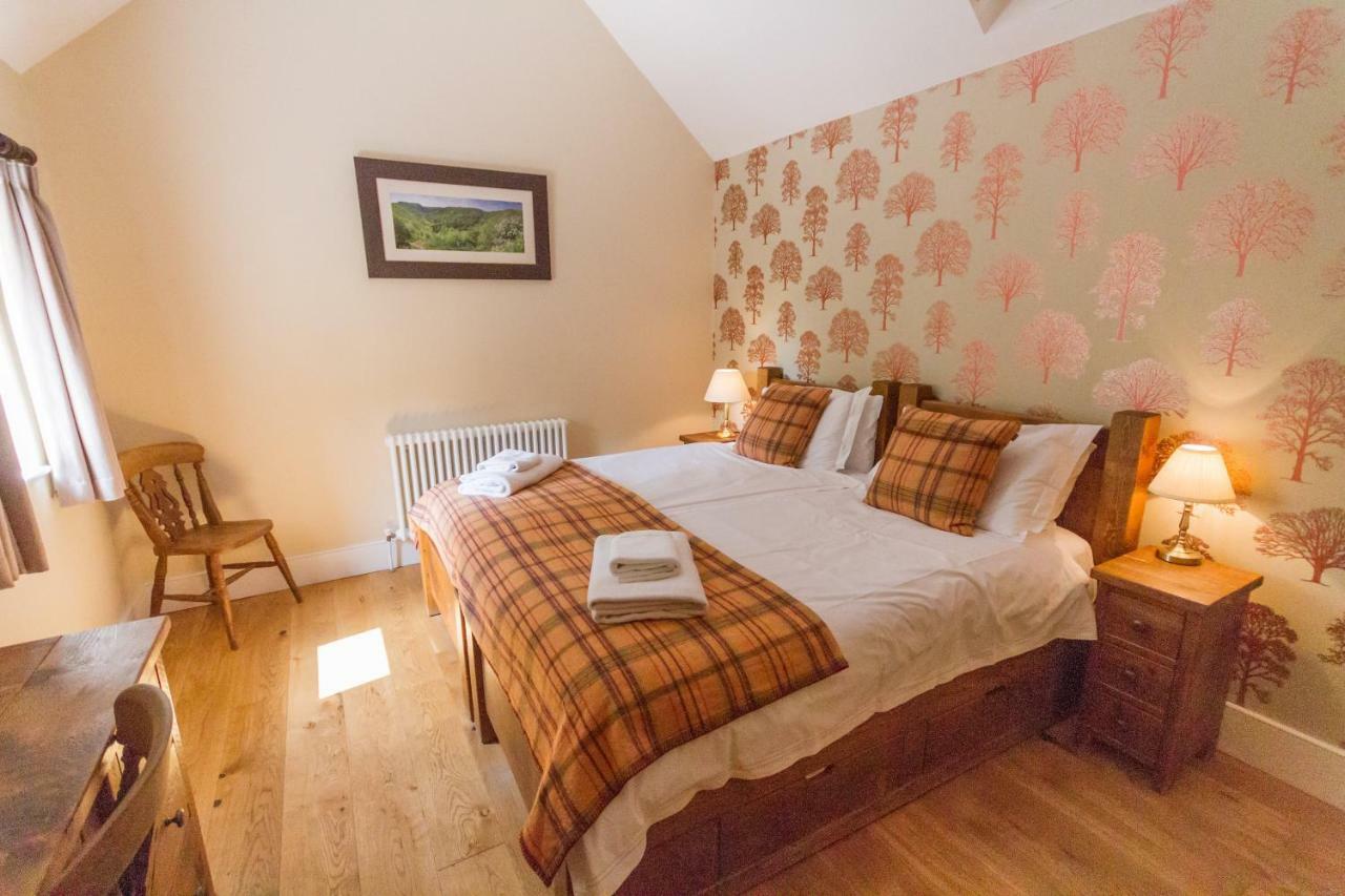 Robin Hood Farm B&B バスロウ エクステリア 写真