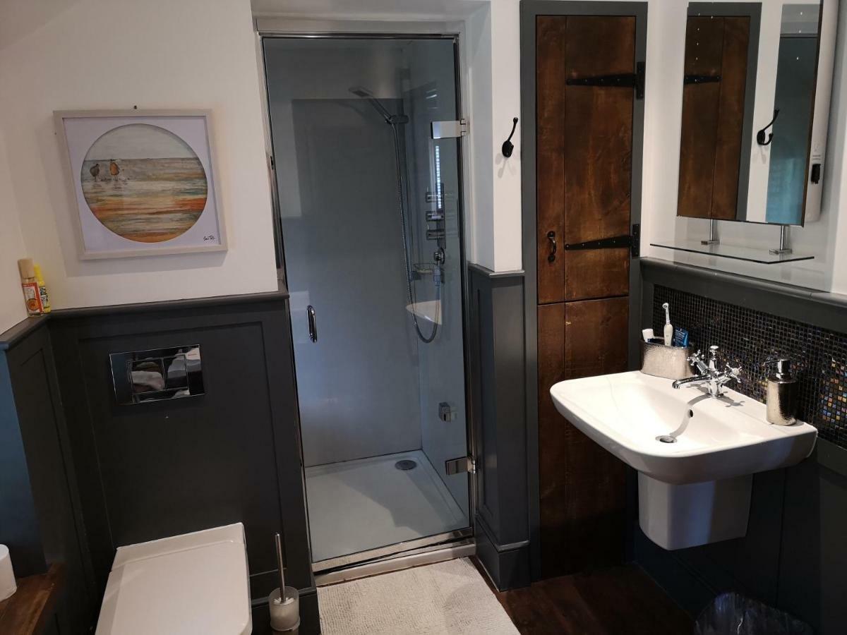 Robin Hood Farm B&B バスロウ エクステリア 写真
